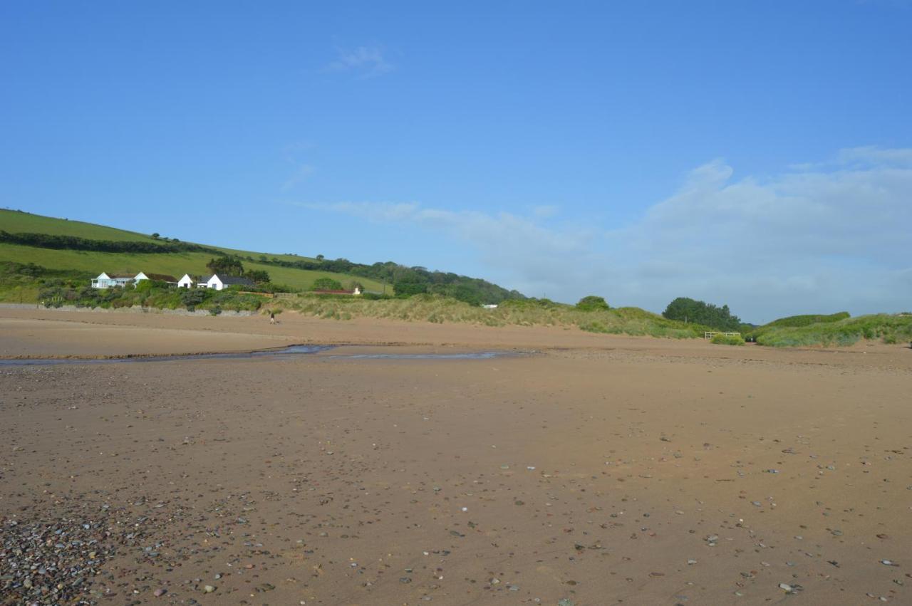 Lamphey Galwad Y Mor A Coastal Escape In Pembrokeshire'S National Parks 빌라 외부 사진