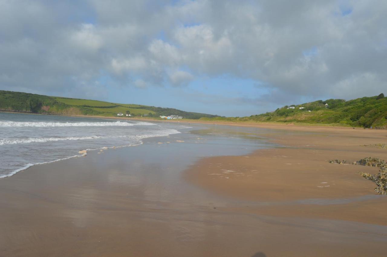 Lamphey Galwad Y Mor A Coastal Escape In Pembrokeshire'S National Parks 빌라 외부 사진