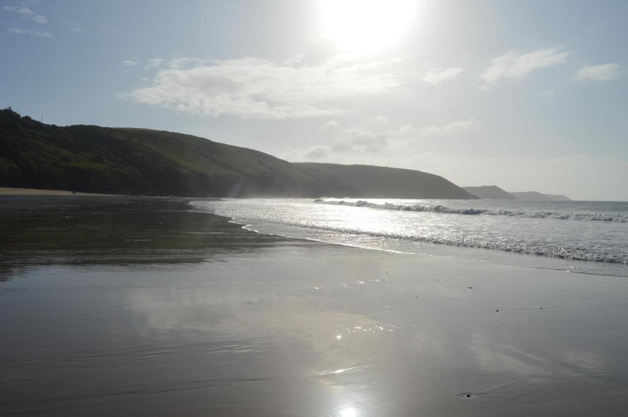 Lamphey Galwad Y Mor A Coastal Escape In Pembrokeshire'S National Parks 빌라 외부 사진